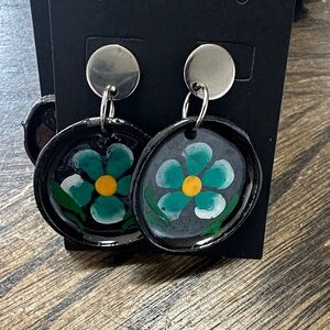 MEXICANA Black and Silver Floral Earrings